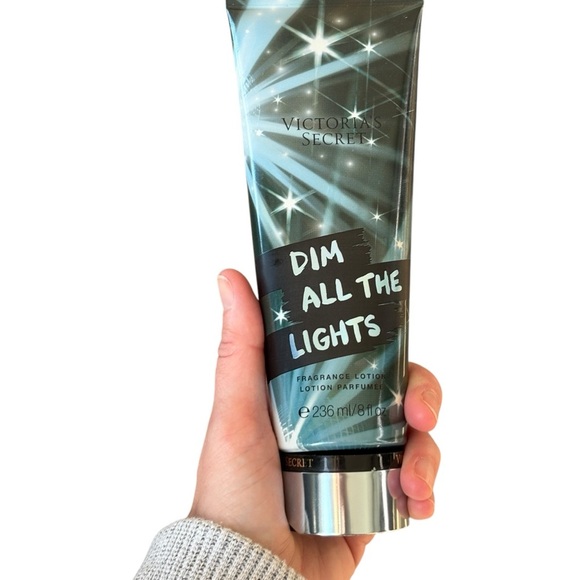 Victoria's Secret Dim All the Lights Lotion 8 oz RARE Retired - Picture 2 of 4